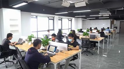 青秀區(qū)優(yōu)化創(chuàng)新生態(tài) 引領軟件與網(wǎng)絡技術服務業(yè)高質量發(fā)展